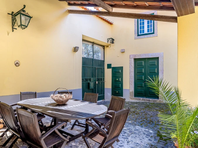 Moradia T7 para Venda em Carnide Foto 19