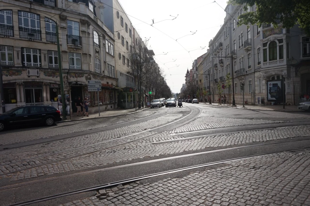 Loja para Arrendamento em Campo de Ourique Foto 13