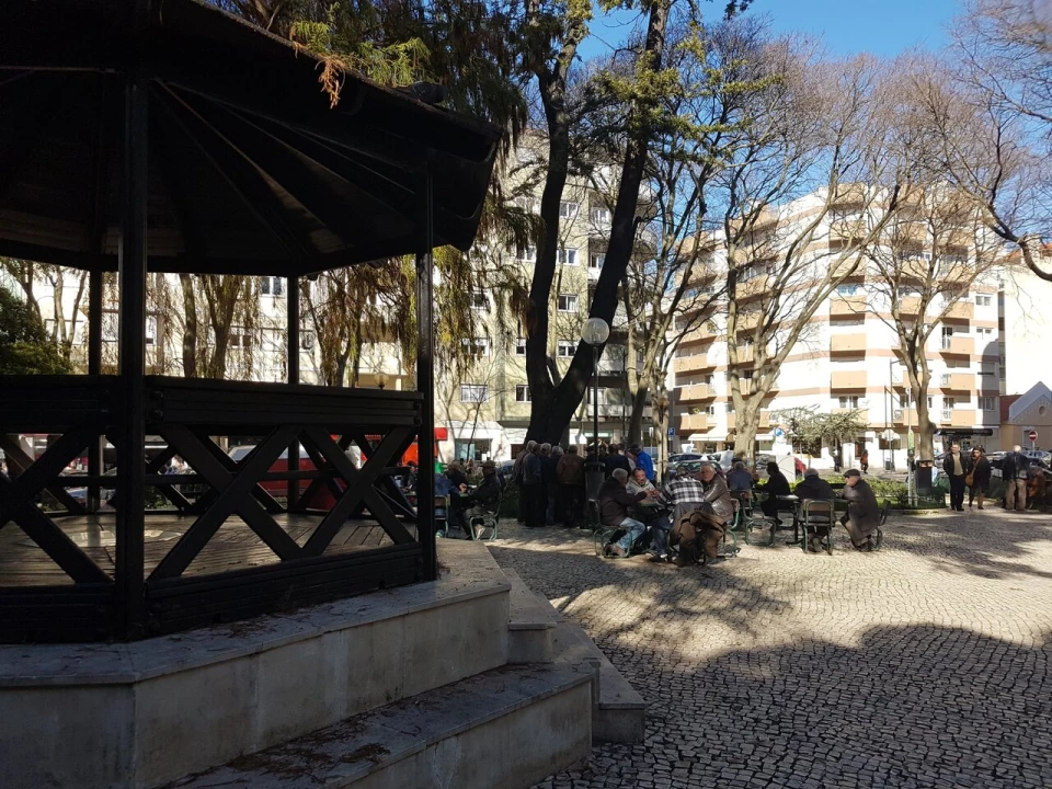 Loja para Arrendamento em Campo de Ourique Foto 20