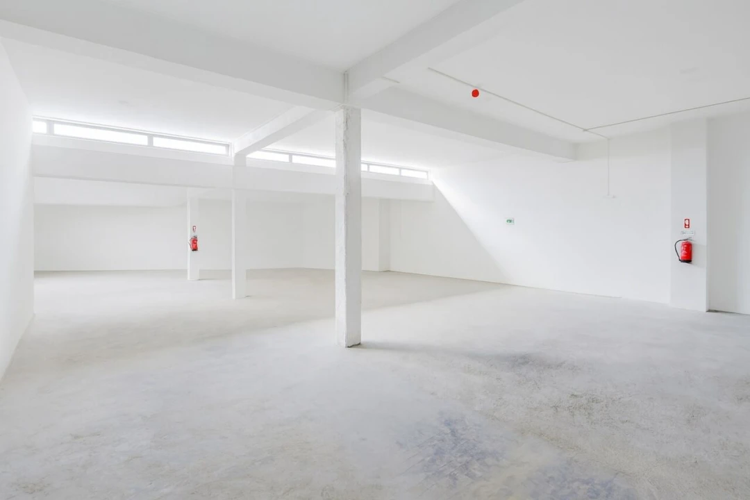 Loja para Arrendamento em Avenidas Novas Foto 20