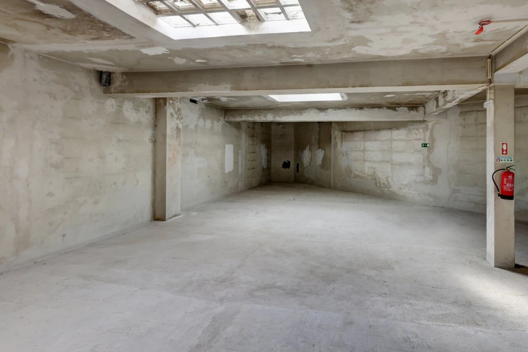 Loja para Arrendamento em Avenidas Novas Foto 8