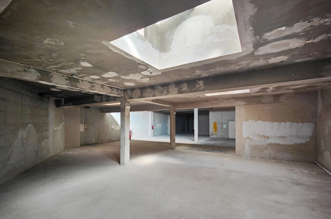 Loja para Arrendamento em Avenidas Novas Foto 7