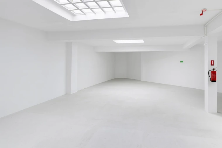 Loja para Arrendamento em Avenidas Novas Foto 19