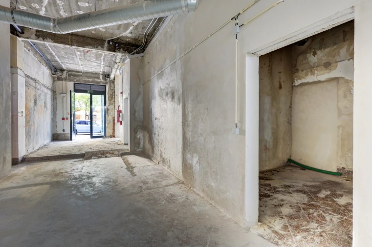 Loja para Arrendamento em Avenidas Novas Foto 11