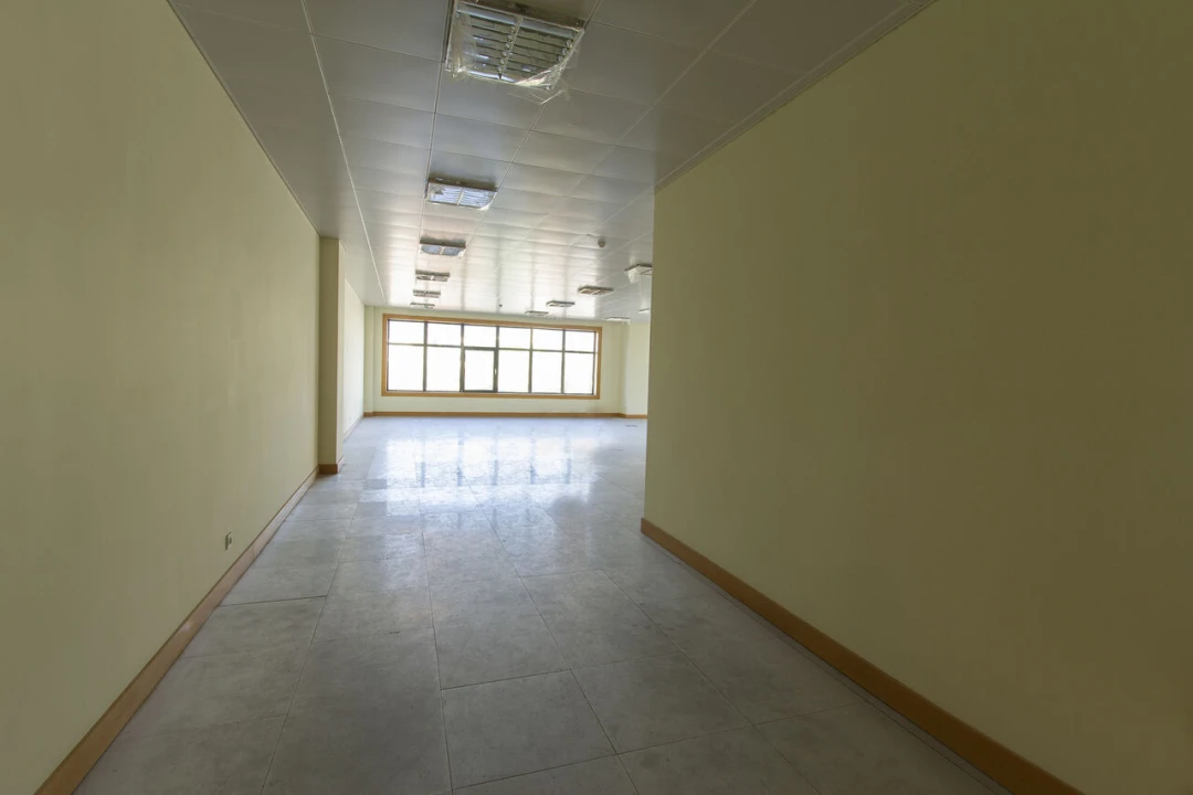 Escritório para Arrendamento em Santa Maria e São Miguel, São Martinho, São Pedro Penaferrim Foto 11