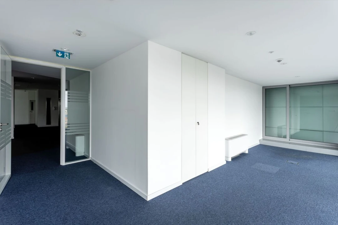 Escritório para Arrendamento em Campolide Foto 16