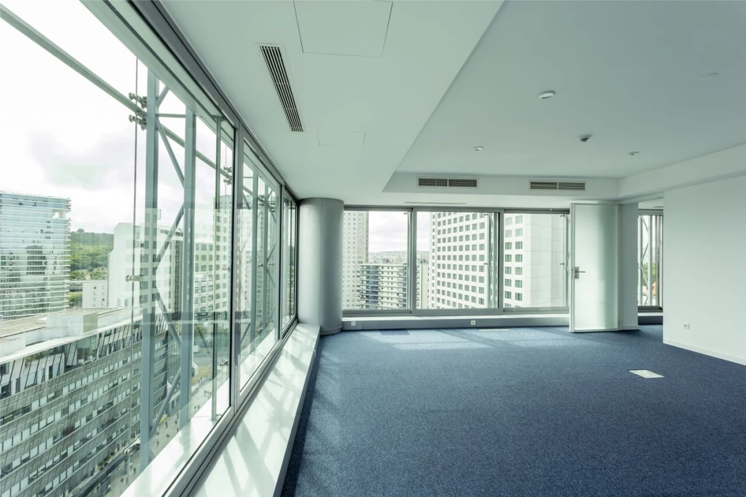 Escritório para Arrendamento em Campolide Foto 5