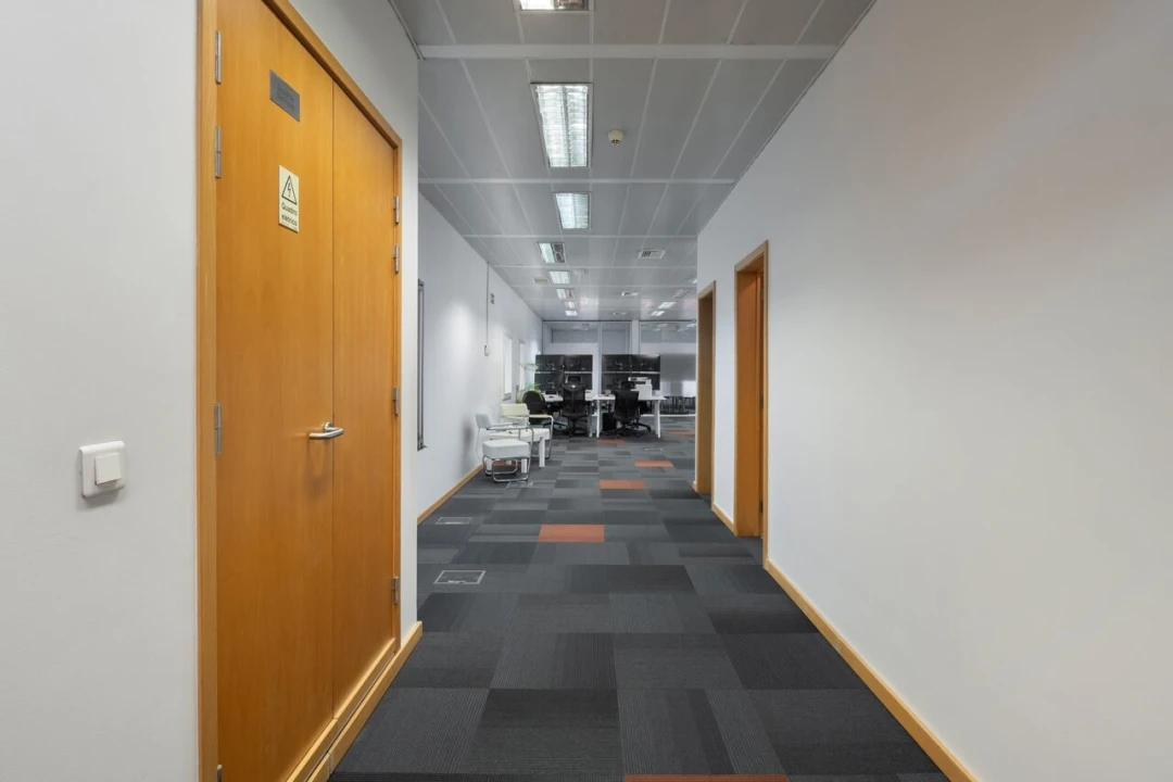 Escritório para Arrendamento em Campo de Ourique Foto 12