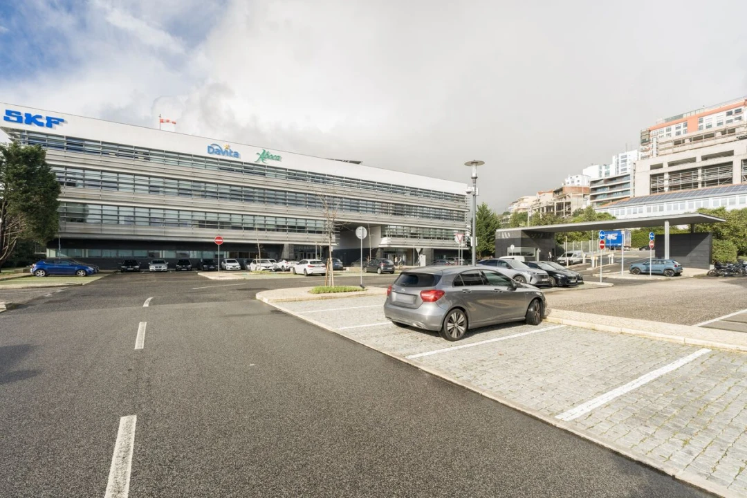 Escritório para Arrendamento em Alfragide Foto 1