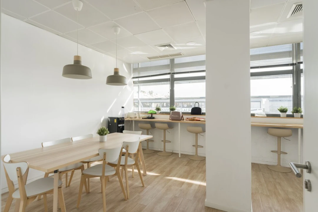 Escritório para Arrendamento em Alfragide Foto 6