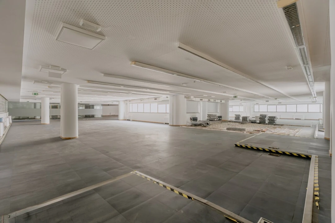 Escritório para Arrendamento em Lumiar Foto 13