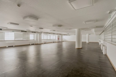 Escritório para Arrendamento em Lumiar