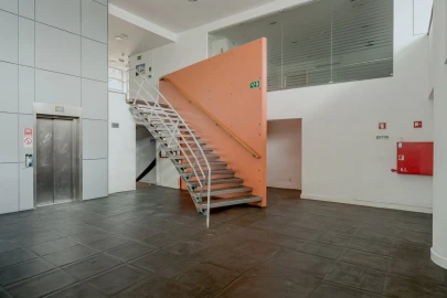 Escritório para Arrendamento em Lumiar