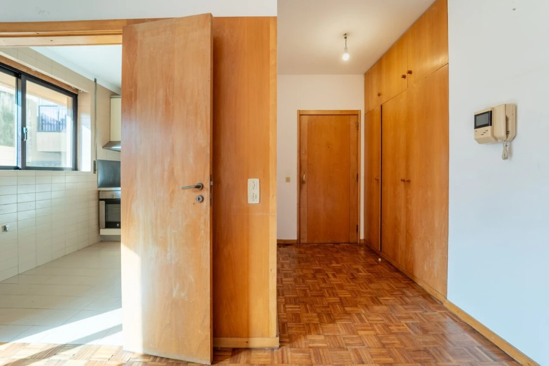 Apartamento T1 para Venda em Aldoar, Foz do Douro e Nevogilde Foto 6