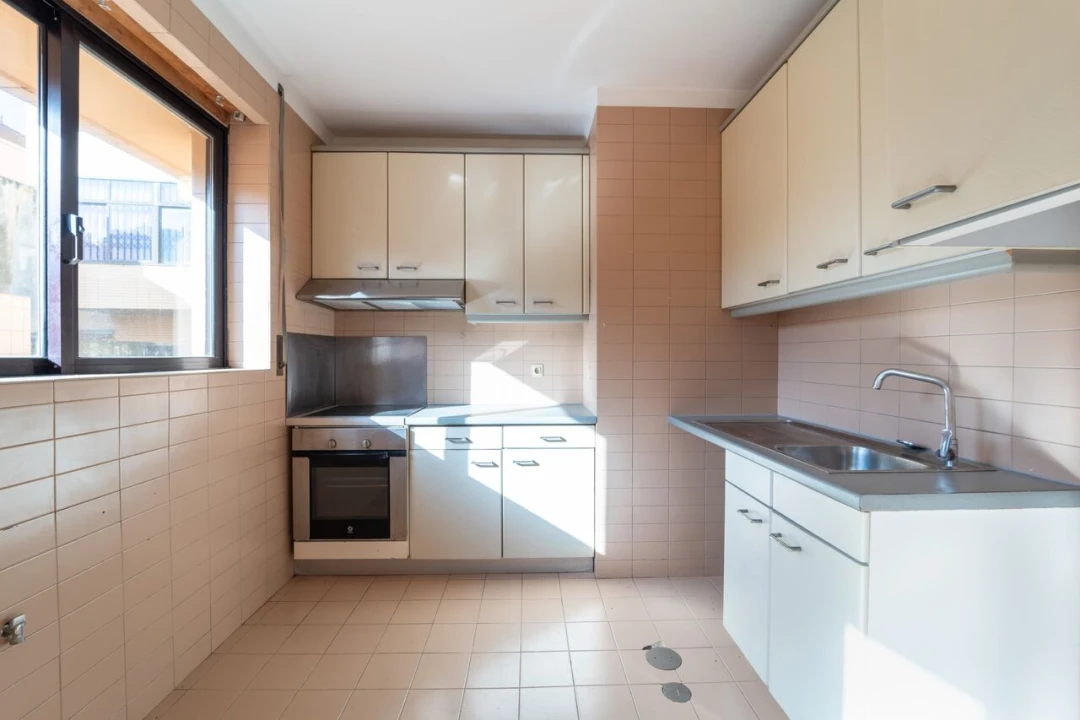 Apartamento T1 para Venda em Aldoar, Foz do Douro e Nevogilde Foto 10