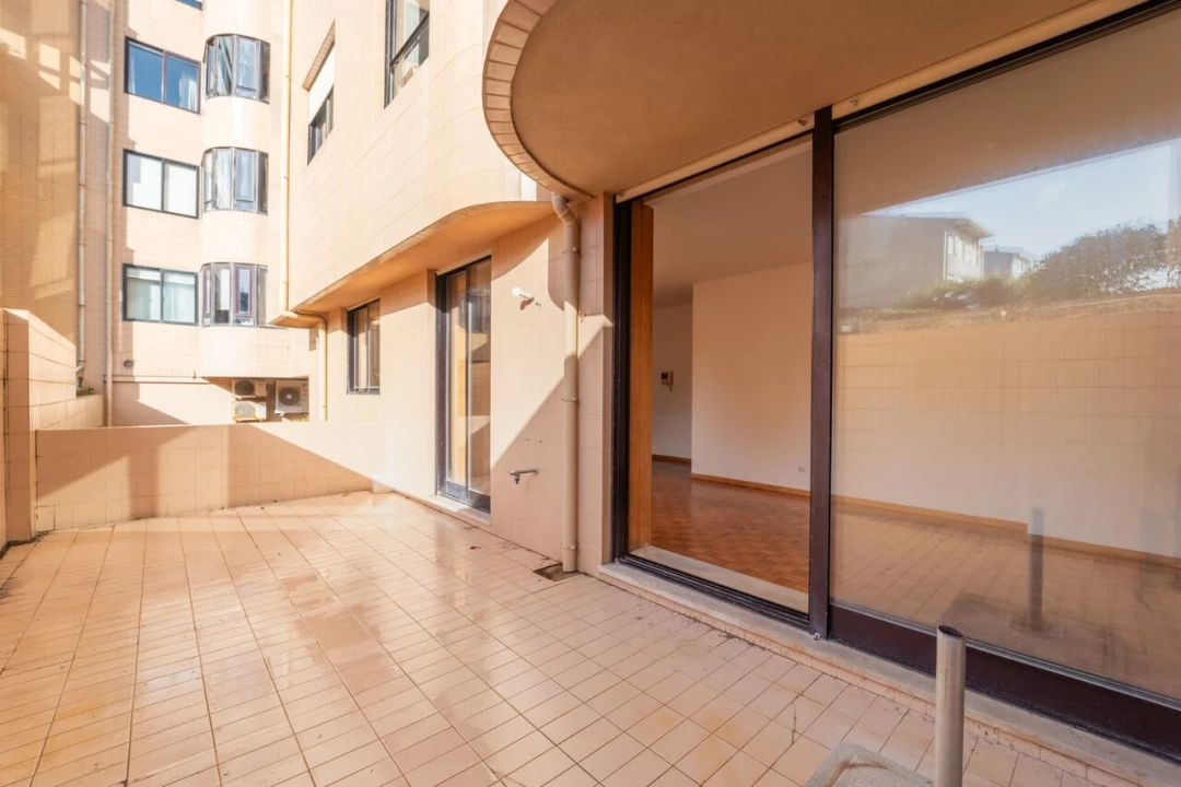 Apartamento T1 para Venda em Aldoar, Foz do Douro e Nevogilde Foto 16