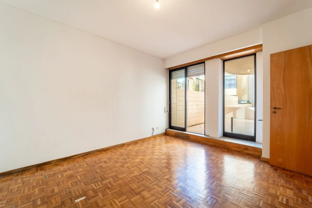 Apartamento T1 para Venda em Aldoar, Foz do Douro e Nevogilde Foto 19