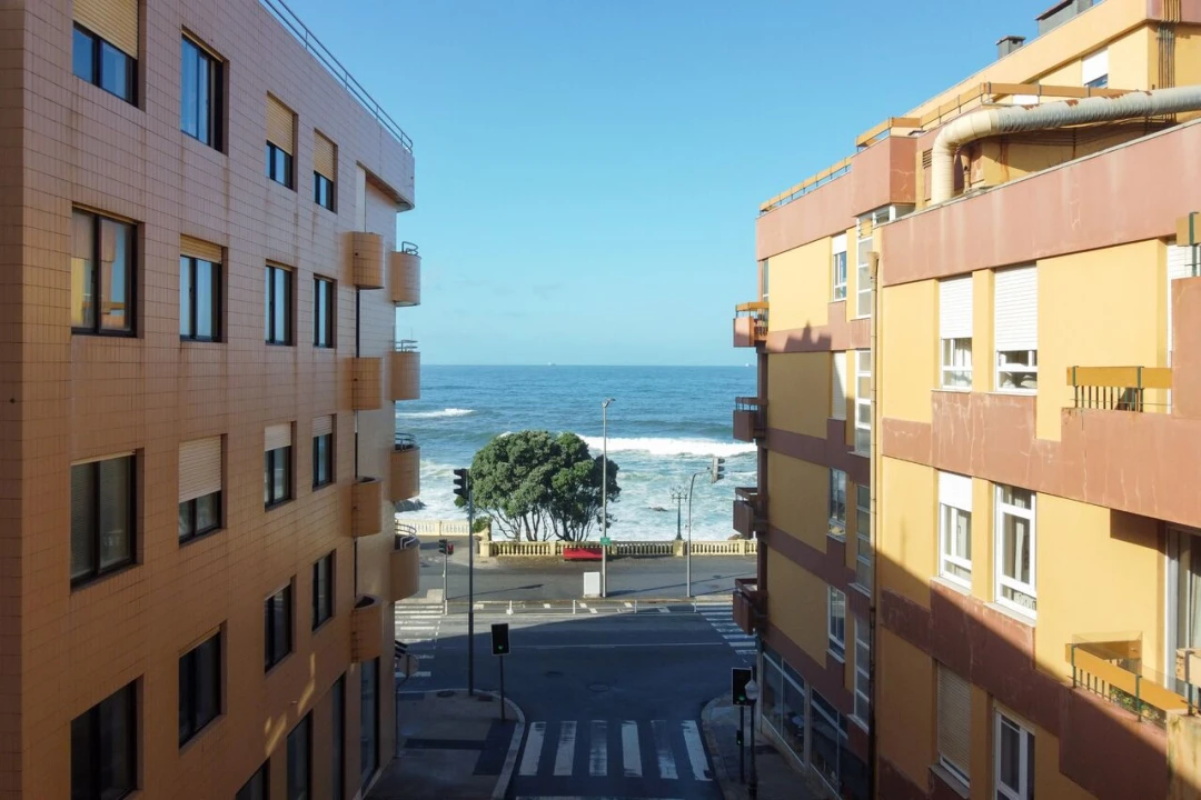 Apartamento T1 para Venda em Aldoar, Foz do Douro e Nevogilde Foto 2