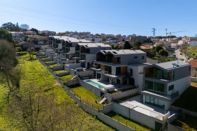 Moradia T4 para Venda em Canidelo