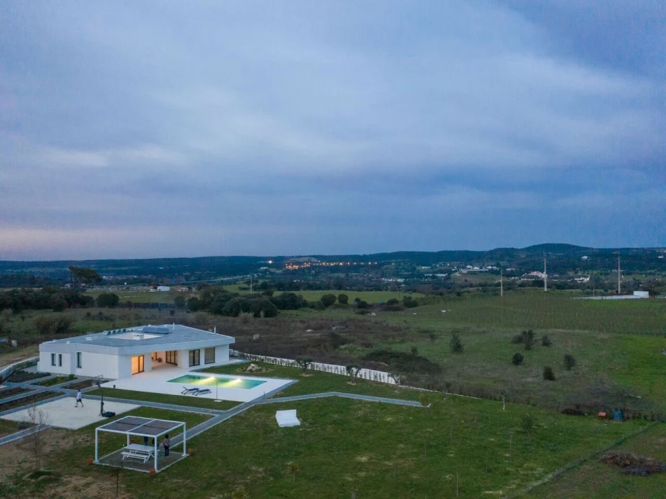 Moradia T4 para Venda em Foros de Vale de Figueira Foto 9