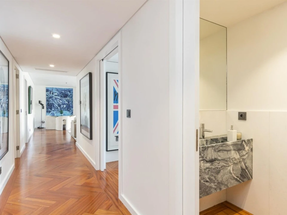 Apartamento T3 para Venda em Lordelo do Ouro e Massarelos Foto 11