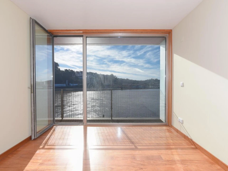 Apartamento T3 para Venda em Lordelo do Ouro e Massarelos Foto 14