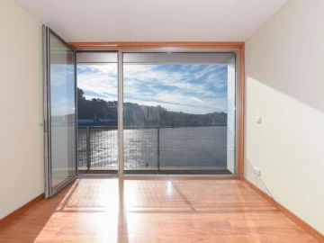 Apartamento T3 para Venda em Lordelo do Ouro e Massarelos