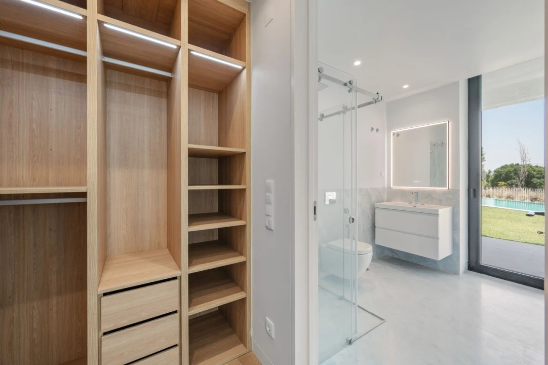 Moradia T5 para Venda em Santa Maria e São Miguel, São Martinho, São Pedro Penaferrim Foto 24