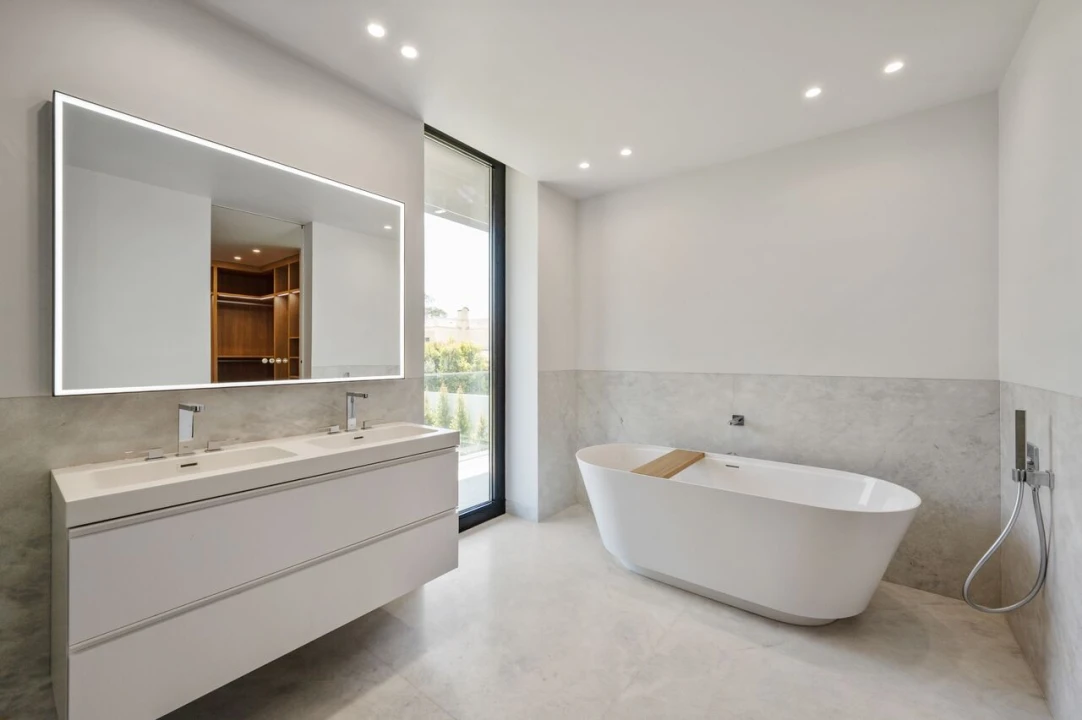 Moradia T5 para Venda em Santa Maria e São Miguel, São Martinho, São Pedro Penaferrim Foto 34