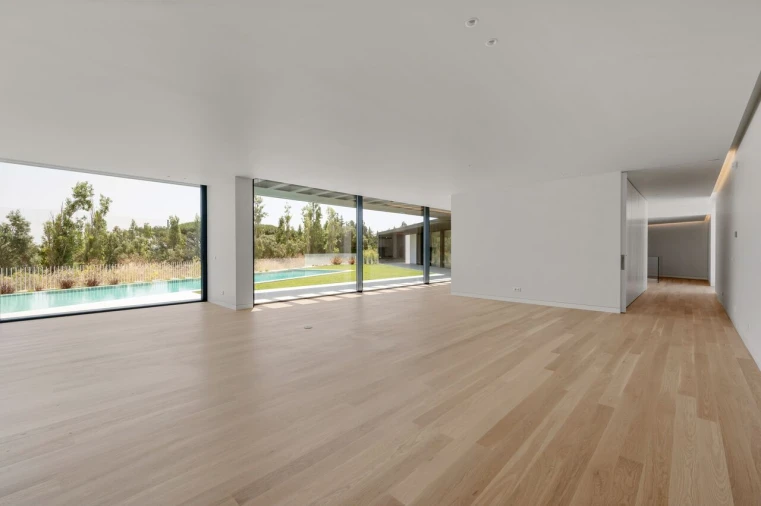 Moradia T5 para Venda em Santa Maria e São Miguel, São Martinho, São Pedro Penaferrim Foto 4