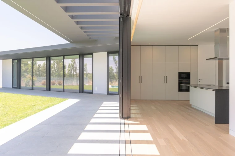 Moradia T5 para Venda em Santa Maria e São Miguel, São Martinho, São Pedro Penaferrim Foto 13