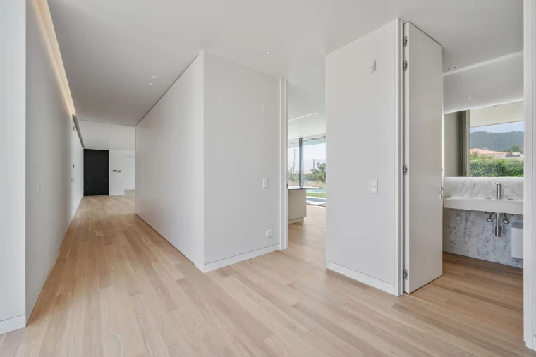 Moradia T5 para Venda em Santa Maria e São Miguel, São Martinho, São Pedro Penaferrim Foto 15