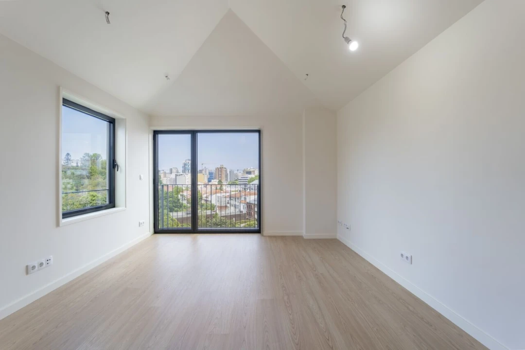 Apartamento T2 para Venda em Cedofeita, Santo Ildefonso, Sé, Miragaia, São Nicolau e Vitória Foto 1