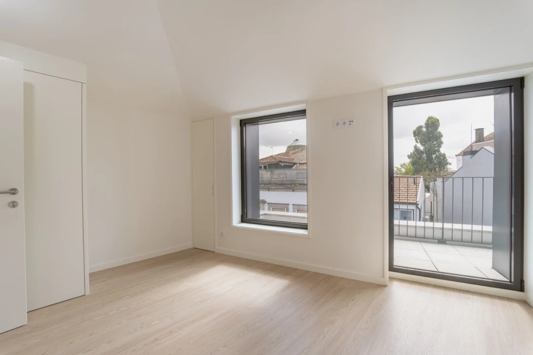 Apartamento T2 para Venda em Cedofeita, Santo Ildefonso, Sé, Miragaia, São Nicolau e Vitória Foto 7