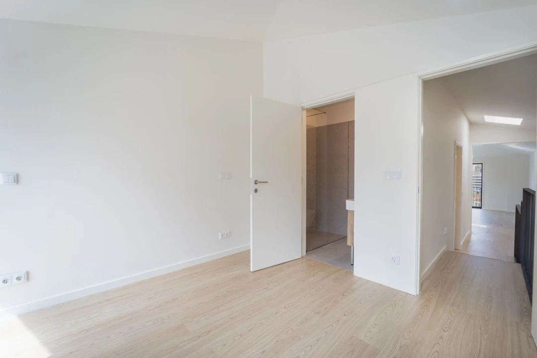 Apartamento T2 para Venda em Cedofeita, Santo Ildefonso, Sé, Miragaia, São Nicolau e Vitória Foto 15