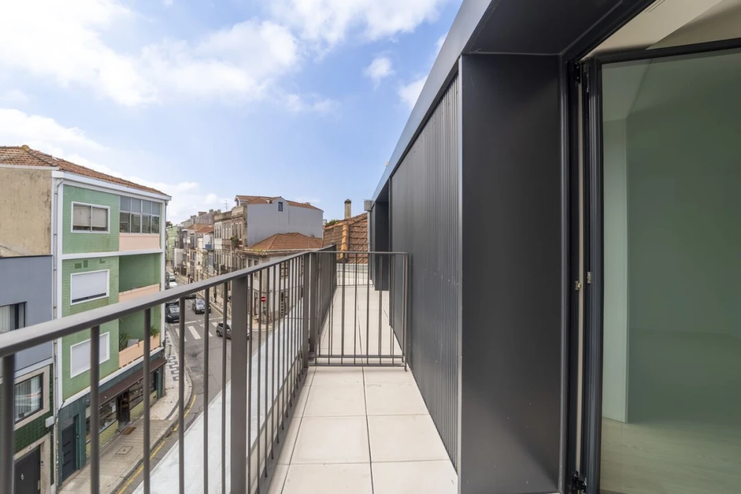 Apartamento T2 para Venda em Cedofeita, Santo Ildefonso, Sé, Miragaia, São Nicolau e Vitória Foto 22