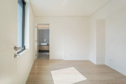 Apartamento T2 para Venda em Cedofeita, Santo Ildefonso, Sé, Miragaia, São Nicolau e Vitória