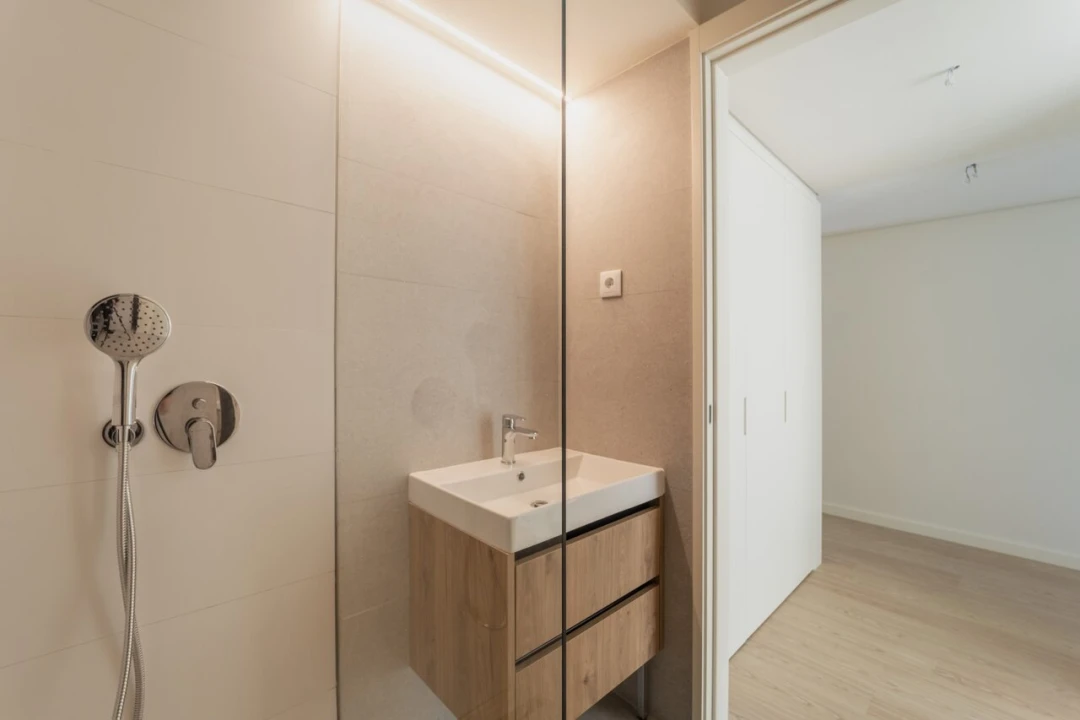 Apartamento T1 para Venda em Cedofeita, Santo Ildefonso, Sé, Miragaia, São Nicolau e Vitória Foto 11