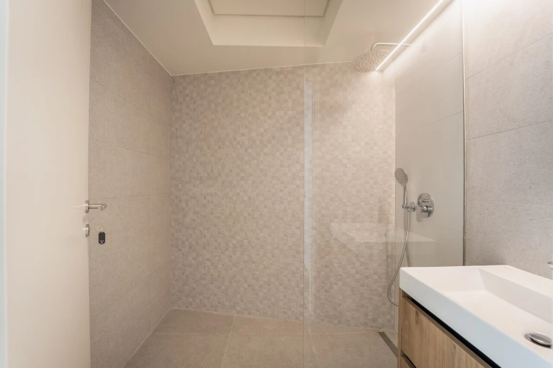 Apartamento T1 para Venda em Cedofeita, Santo Ildefonso, Sé, Miragaia, São Nicolau e Vitória Foto 12
