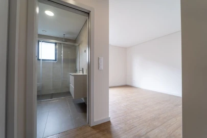 Apartamento T3 para Venda em Cedofeita, Santo Ildefonso, Sé, Miragaia, São Nicolau e Vitória