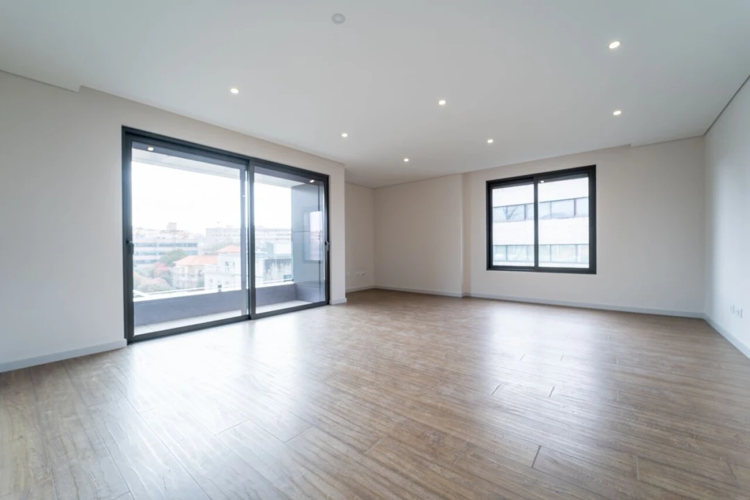Apartamento T3 para Venda em Cedofeita, Santo Ildefonso, Sé, Miragaia, São Nicolau e Vitória Foto 9