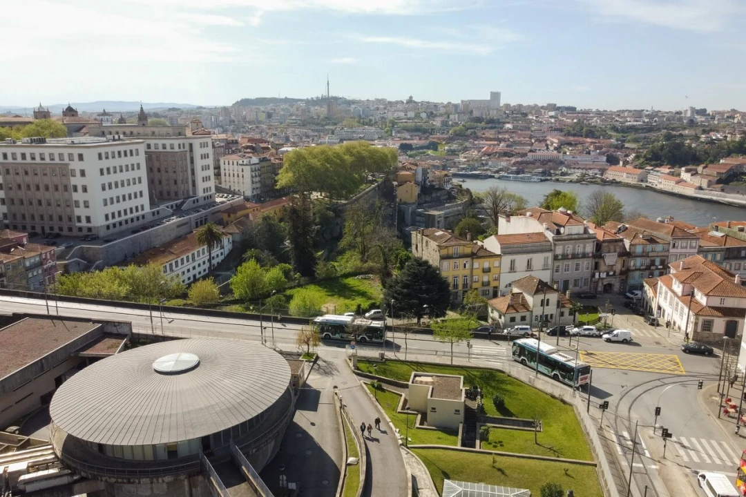 Apartamento T1 para Venda em Cedofeita, Santo Ildefonso, Sé, Miragaia, São Nicolau e Vitória Foto 16