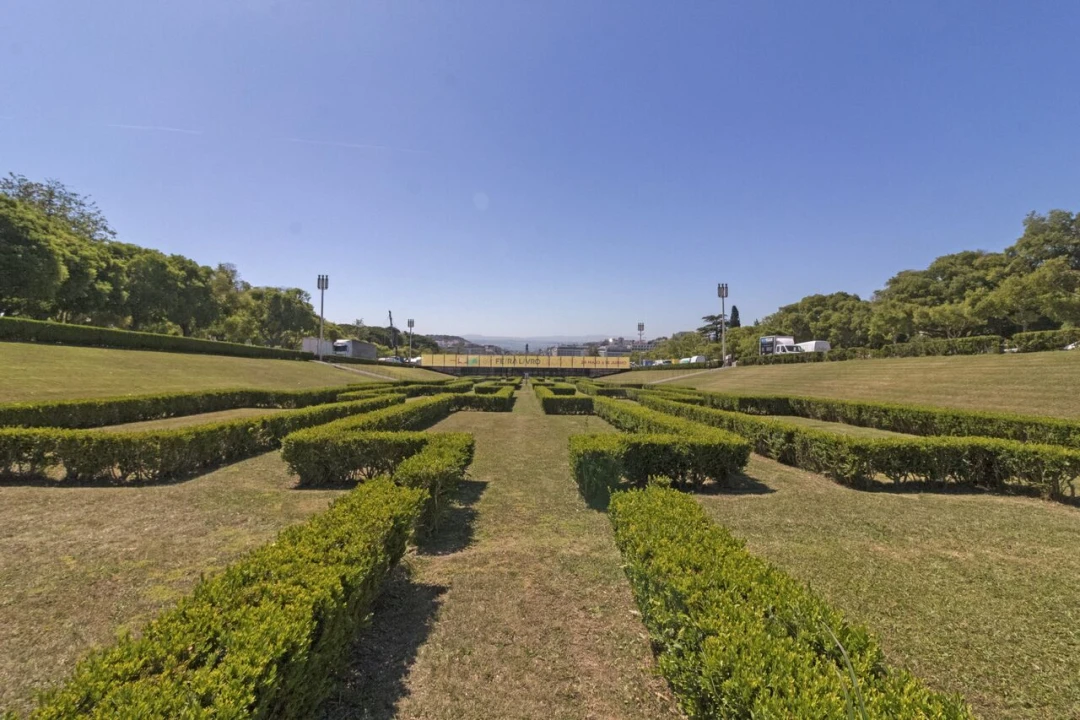 Loja para Venda em Avenidas Novas Foto 20