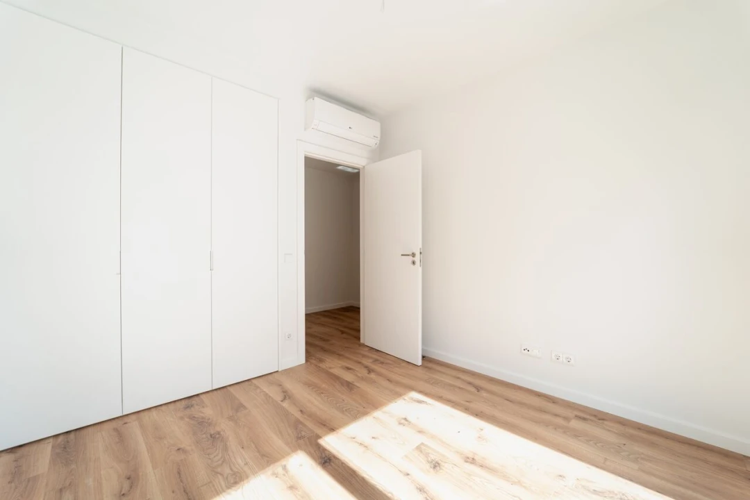 Apartamento T2 para Venda em Ramalde Foto 11