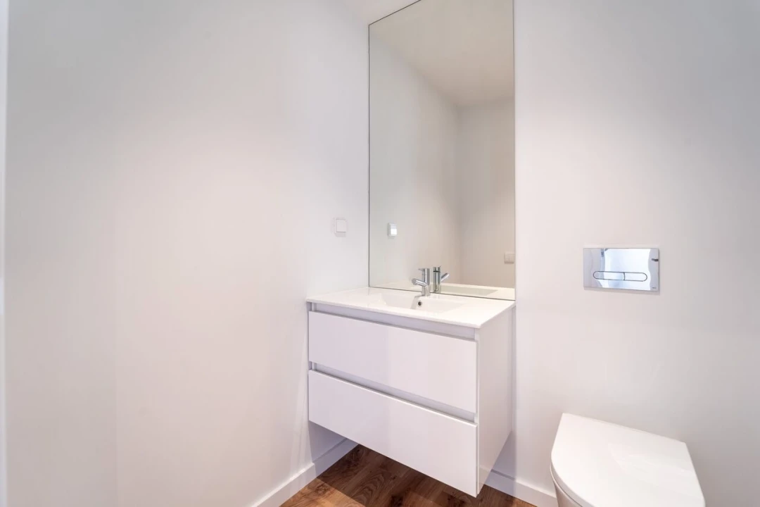 Apartamento T2 para Venda em Ramalde Foto 14