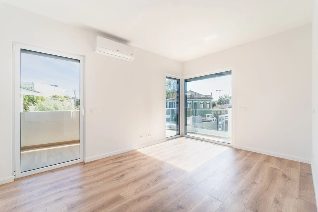 Apartamento T2 para Venda em Ramalde Foto 21