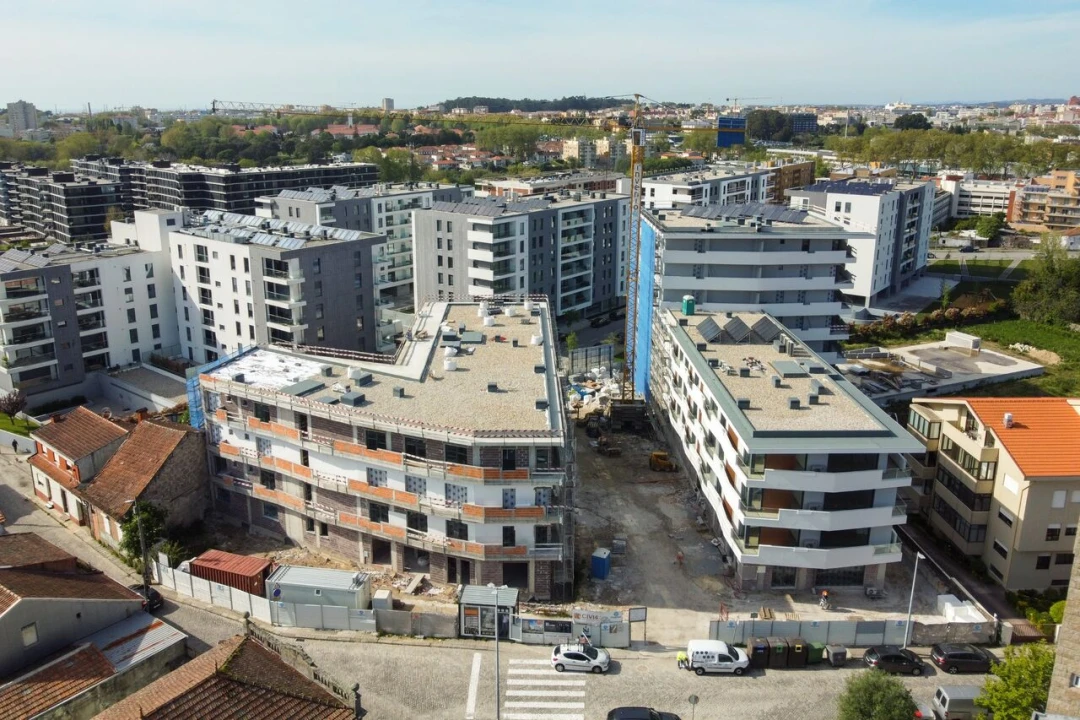 Apartamento T2 para Venda em Ramalde Foto 37