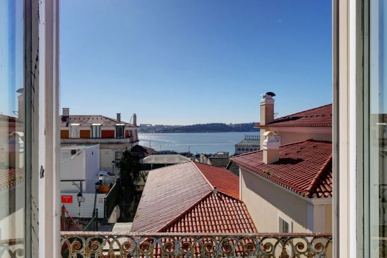 Apartamento T7 para Venda em Misericórdia Foto 2