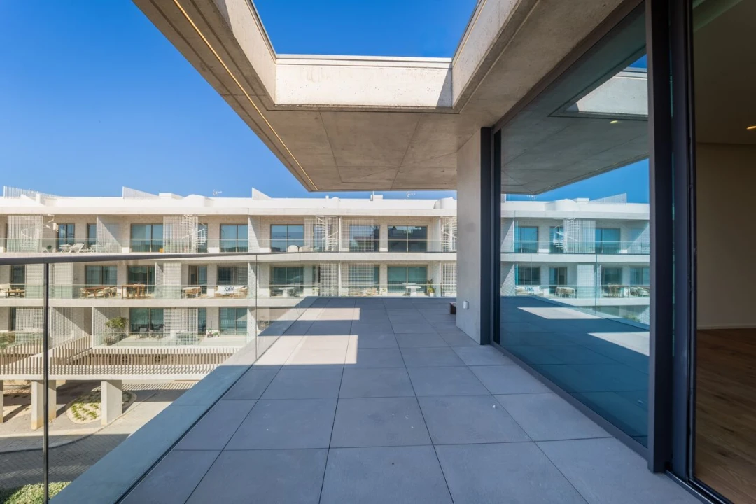 Apartamento T4 para Venda em Canidelo Foto 32
