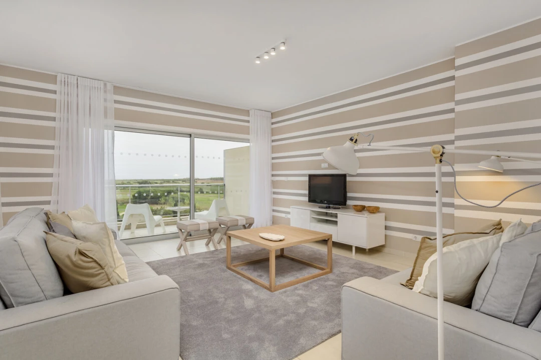 Apartamento T2 para Venda em Quarteira Foto 33